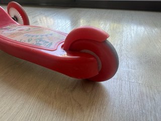 Patinete infantil 3 ruedas rojo