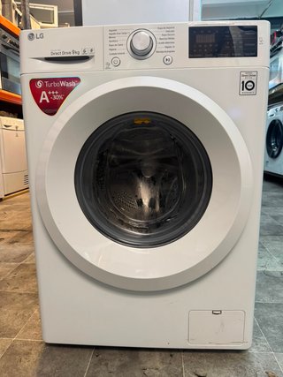 lavadora LG 9 kg A+++ Direct Drive 1400 RPM