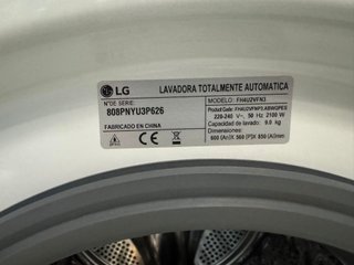 lavadora LG 9 kg A+++ Direct Drive 1400 RPM