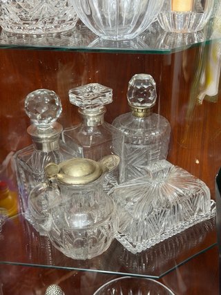 Gran colección de antigüedades y objetos vintage