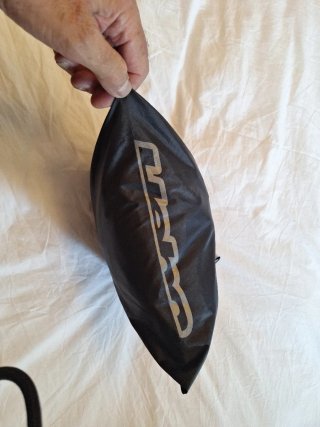 Mono de lluvia para moto marca Hebo. Talla XL