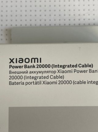 Xiaomi Power Bank 20000 mAh Cable Integrado