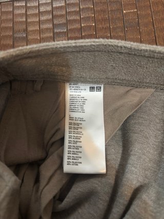 Pantalón Uniqlo Talla S