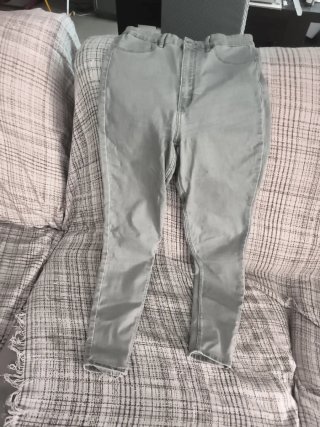 Pantalón verde talla 42