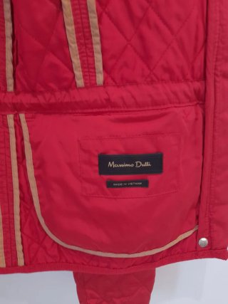 Cazadora acolchada Massimo Dutti Roja Talla S