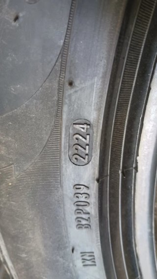 295/40 R20 106V PIRELLI SCORPION WINTER NO