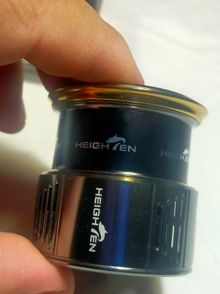 Carrete de pesca HEIGHTEN