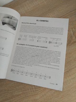 Libro Guitarra Acústica Curso Básico + CD