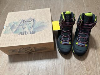 Botas Alpinismo Altus Talla 38