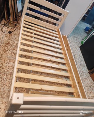 Cama nido de madera blanca
