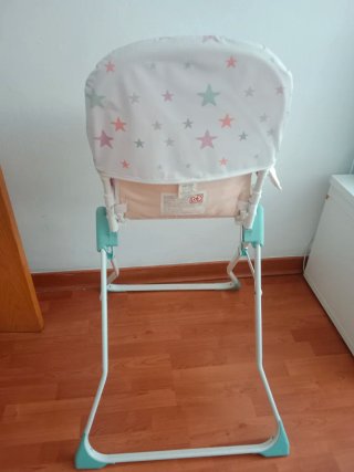 Trona de bebé con estrellas