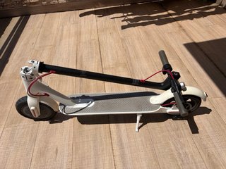 Patinete Eléctrico Xiaomi Blanco