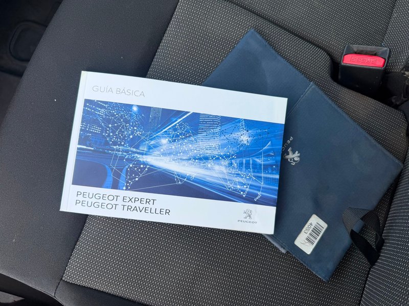 Peugeot Expert 2022, foto 16