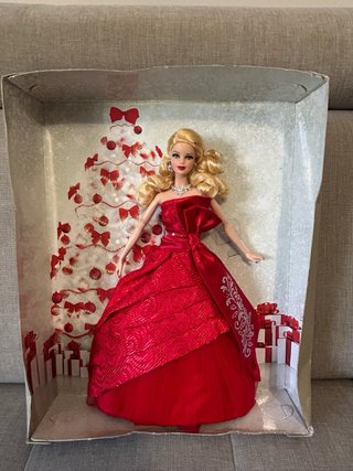 Barbie Holiday 2012 Model Muse