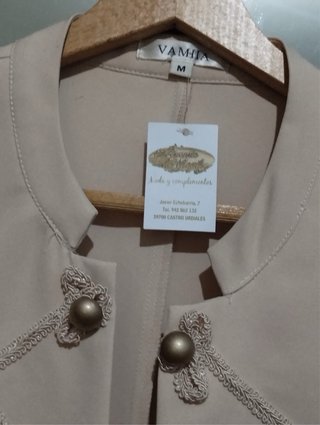 Chaqueta estilo Napoleón beige Talla M