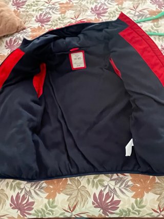 Cazadora niño roja Talla  13 - 14 años