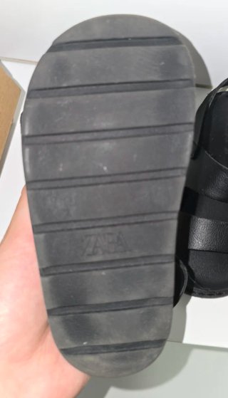 Sandalias niño Zara T23
