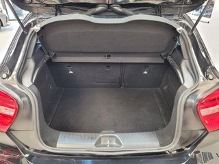 Mercedes-Benz Clase A 180 CDI AMG
