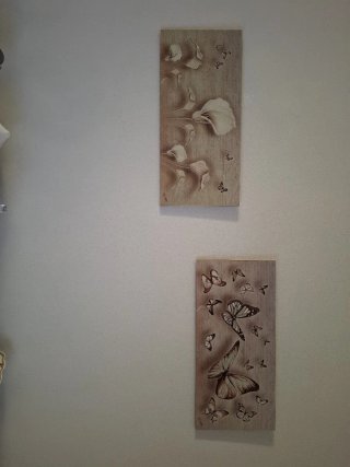 Quadro floreale con farfalle