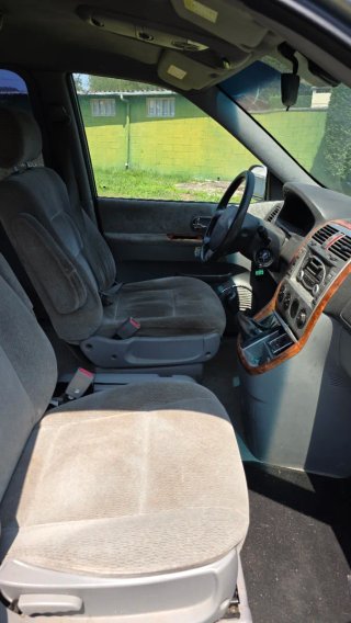 KIA Carnival 2005