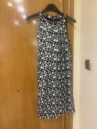 Vestido negro y blanco