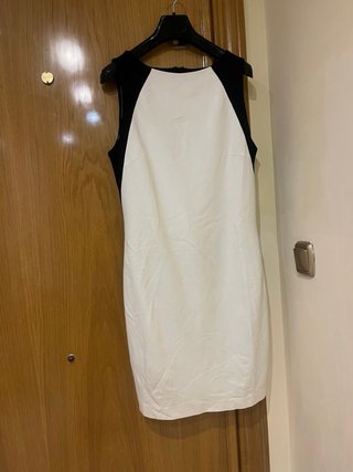 Vestido negro y blanco