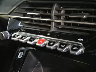 Peugeot 208 Allure HYBRID 110 eDCS6