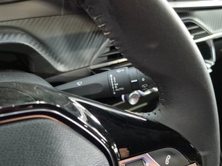 Peugeot 208 Allure HYBRID 110 eDCS6