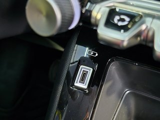 Peugeot 208 Allure HYBRID 110 eDCS6