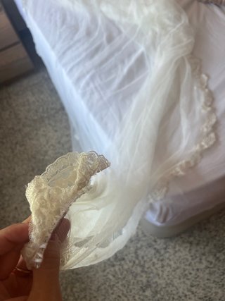 Velo de Novia con Encaje