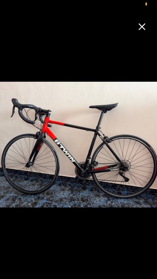 Bicicleta de carretera B'TWIN Roja y Negra