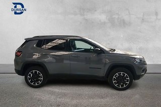 Jeep Compass   4Xe 1.3 PHEV 177kW Trailhawk AT AWD