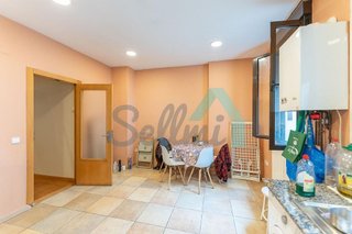 Piso en alquiler en Tenderina Alta - Fozaneldi en Oviedo