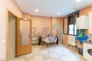 Piso en alquiler en Tenderina Alta - Fozaneldi en Oviedo