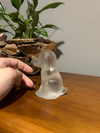 Figura de vidro cão transparente