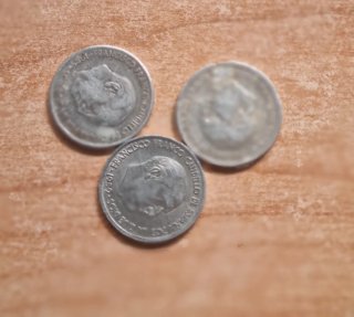Lote de monedas pesetas,50 y 10 céntimos España