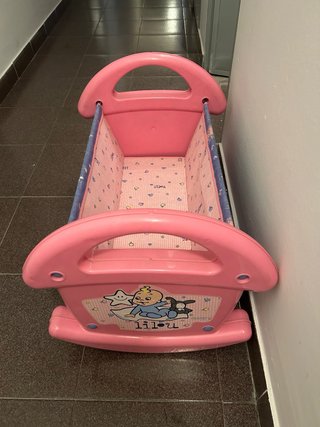 Cuna Mecedora Rosa y Azul para Muñecas