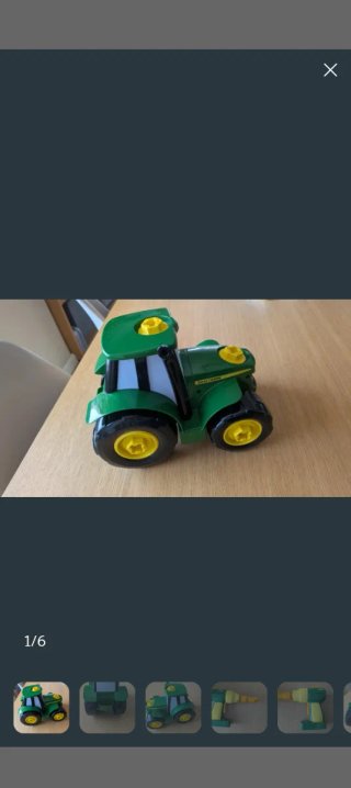 Tractor de juguete verde