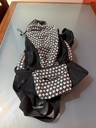 Mochila portabebés usada