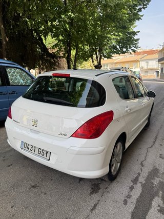 Peugeot 308 2010