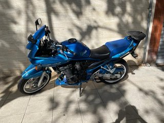 Suzuki Bandit GSF 650S (2006) Azul