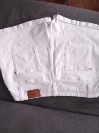 Pantalón corto blanco mujer