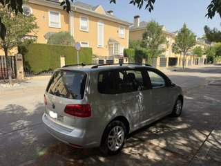 Volkswagen Touran 2011