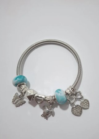 Pulseras estilo Pandora con charms variados Nuevas