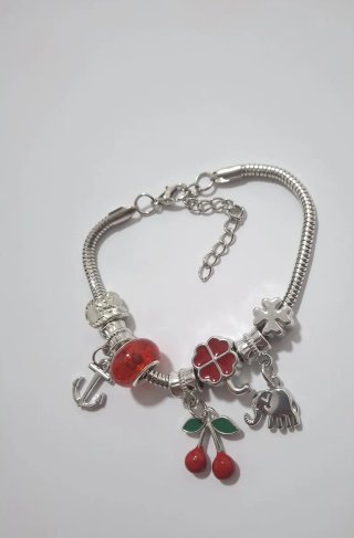 Pulseras estilo Pandora con charms variados Nuevas