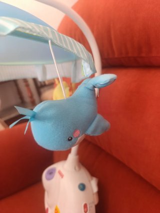 Móvil cuna Fisher-Price musical con peluches