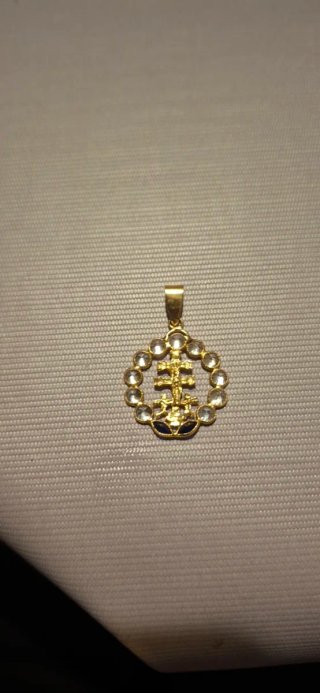 Medalla Cruz de Caravaca 18k