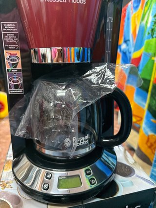 Cafetera Russell Hobbs Colours Plus Roja