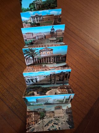 Desplegable Postales Roma
