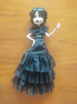 Muñeca Monster High Miércoles Addams